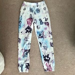 Adika Spraypaint Sweatpants